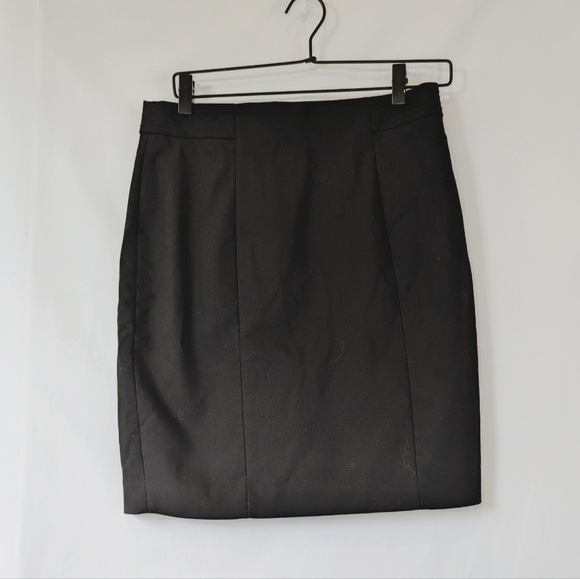 H&M Dresses & Skirts - H&M Women's Black High Waist Pencil Skirt, size 10